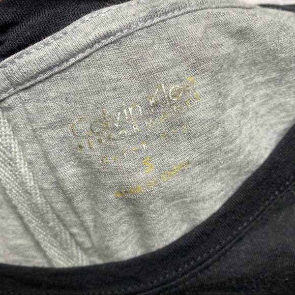 Calvin Klein Performance Zip Down Back Color-block Top - Picture 3 of 5